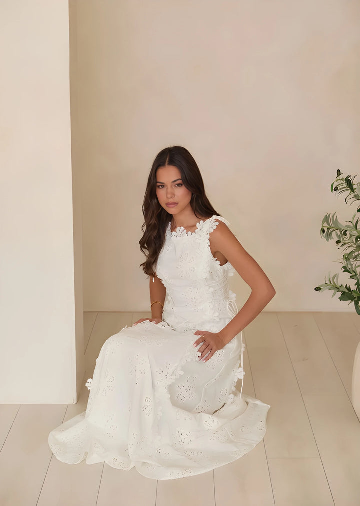 Women's Elegant Maxi Dress with Floral Embroidery and Tie Waist
