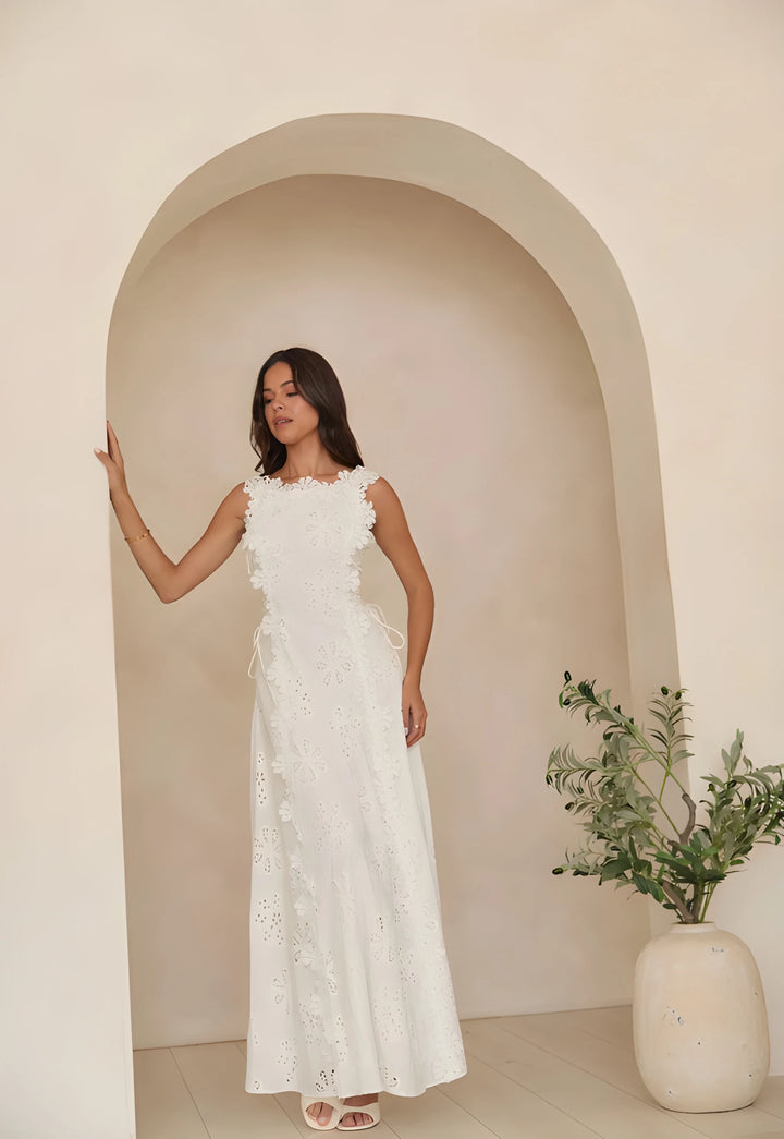 Women's Elegant Maxi Dress with Floral Embroidery and Tie Waist