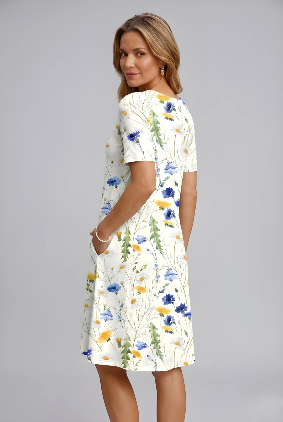 Women's Floral Short Sleeve Midi Dress with Pockets and Pleated Detail