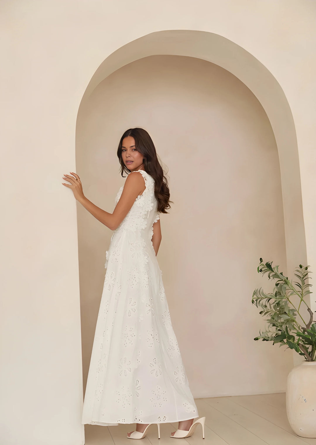 Women's Elegant Maxi Dress with Floral Embroidery and Tie Waist