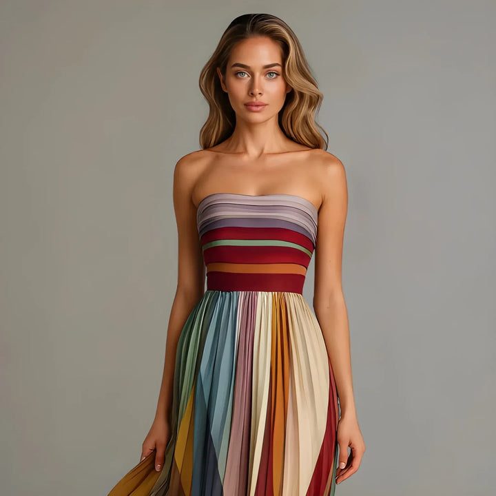 Women's Elegant Stunning Maxi Dress with Strapless Design and Pleated Skirt