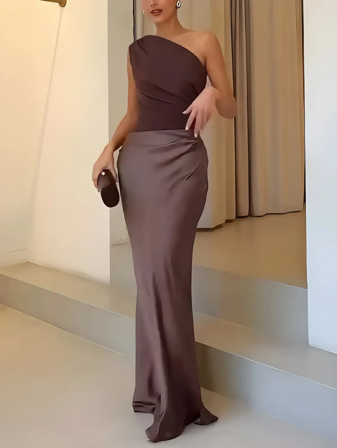 Women's Elegant Stunning Maxi Dress with One Shoulder Neckline and Pleated Waist