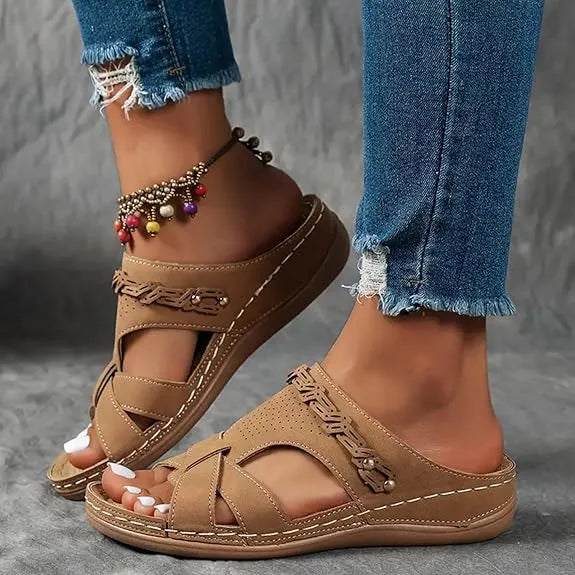 Women's Comfy Platform Sandals with Cushioned Footbed