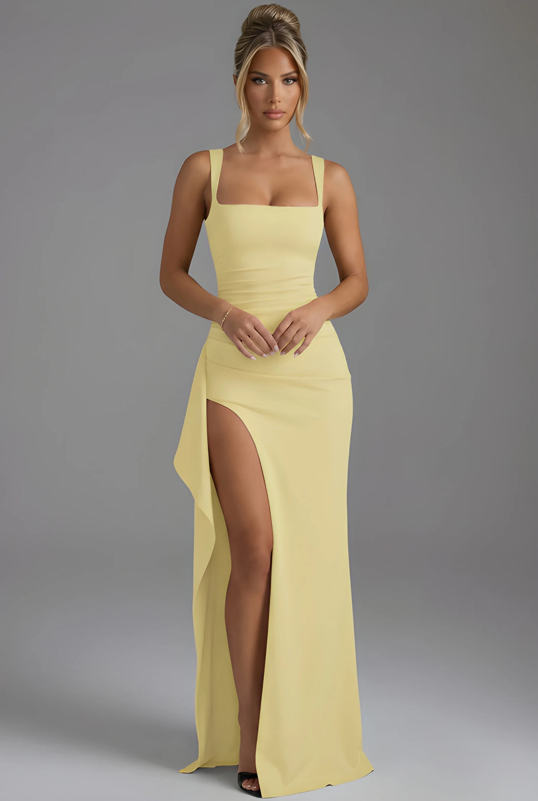 Women's Elegant Maxi Dress with Leg Split and Open Back