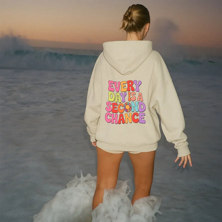 Women's Oversized Hoodie with Long Sleeves and Pockets
