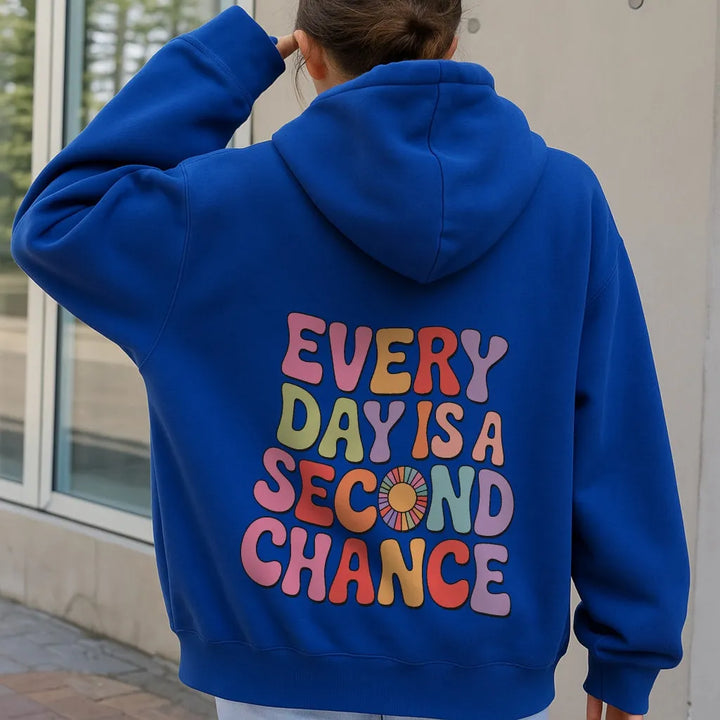 Women's Oversized Hoodie with Long Sleeves and Pockets