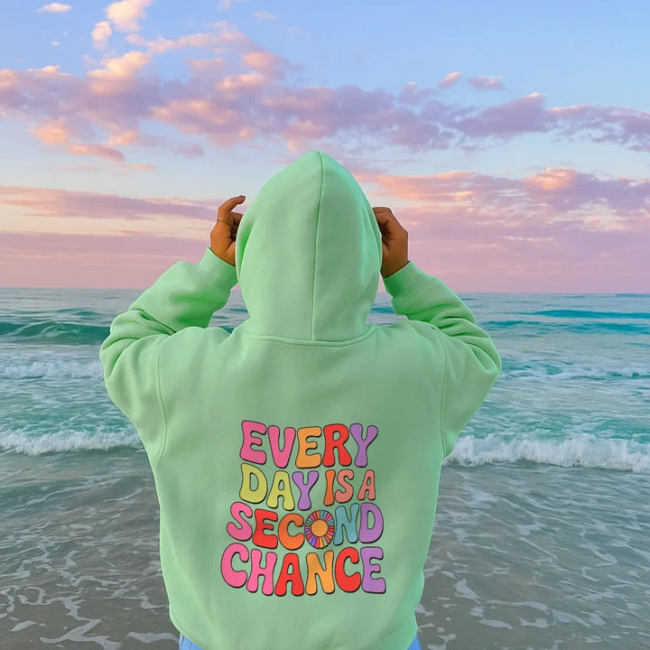 Women's Oversized Hoodie with Long Sleeves and Pockets
