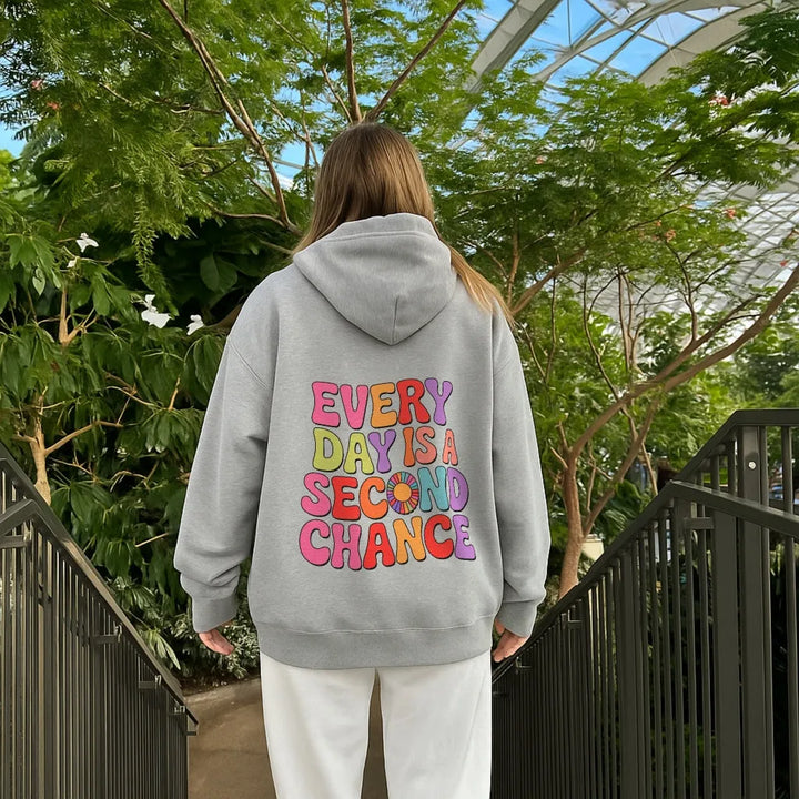 Women's Oversized Hoodie with Long Sleeves and Pockets