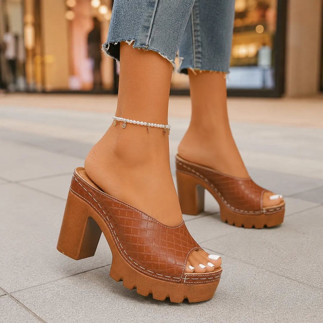 Women's Block Heel Chunky Sandals with Cushioned Footbed