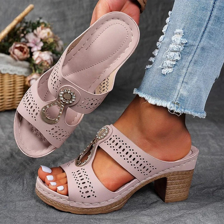 Women's Chunky Comfy Heeled Sandals with Cushioned Footbed