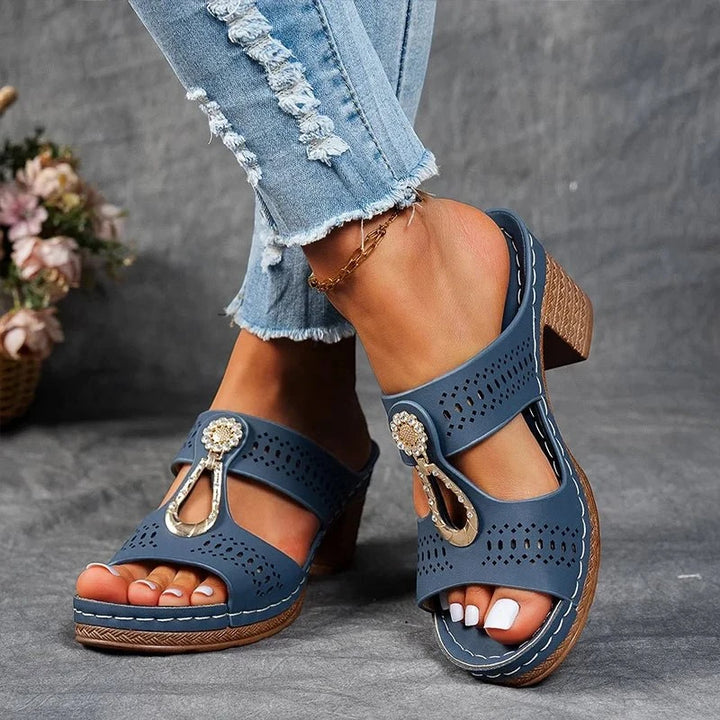 Women's Chunky Comfy Heeled Sandals with Cushioned Footbed