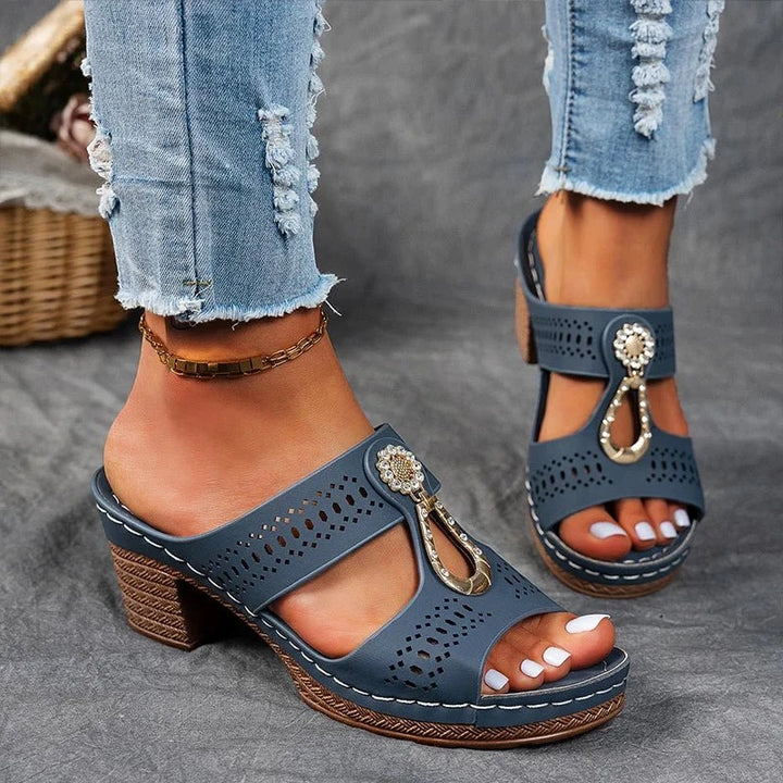 Women's Chunky Comfy Heeled Sandals with Cushioned Footbed