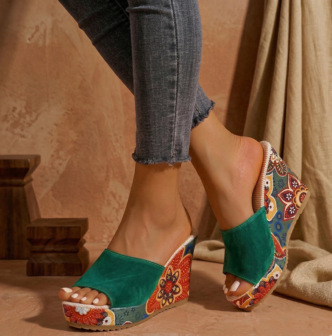 Women's Chunky Platform Sandals with Non Slip Sole