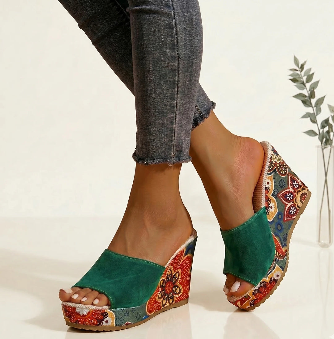 Women's Chunky Platform Sandals with Non Slip Sole