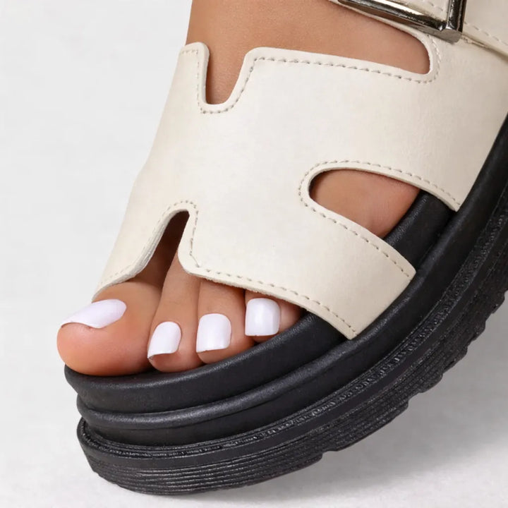 Women's Chunky Sandals with Cushioned Insole and Adjustable Strap