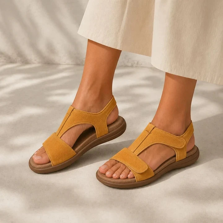 Women's Comfy Flat Sandals with Adjustable Strap