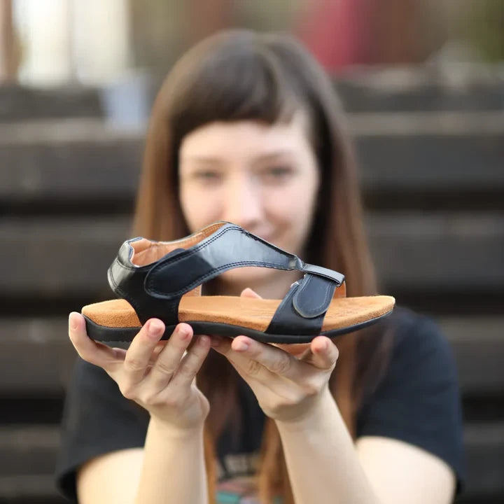 Women's Comfy Flat Sandals with Adjustable Strap