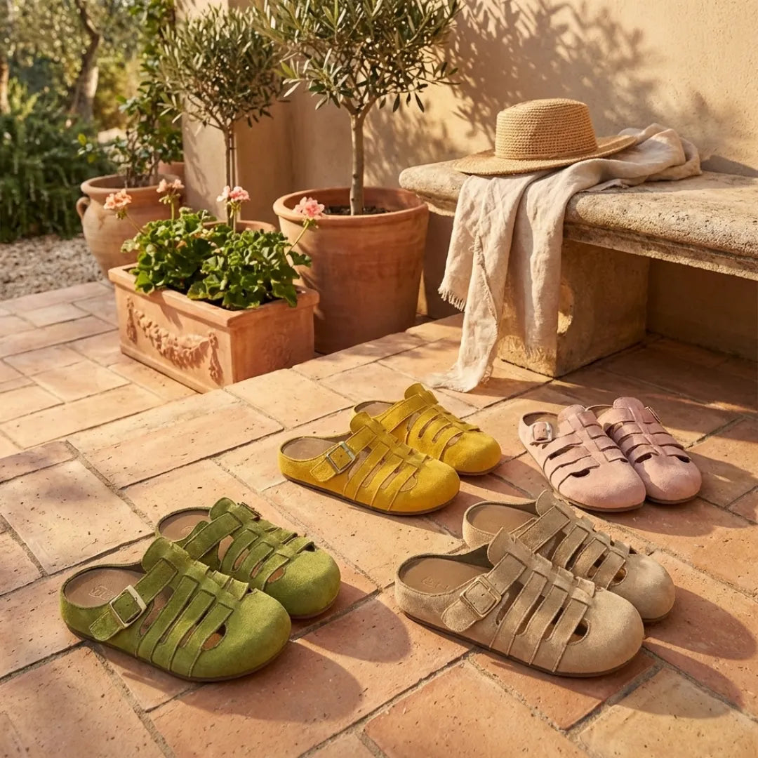 Women's Comfy Flat Sandals with Adjustable Strap and Slip On Details