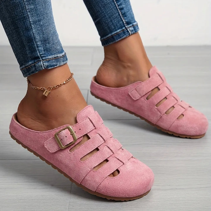 Women's Comfy Flat Sandals with Adjustable Strap and Slip On Details