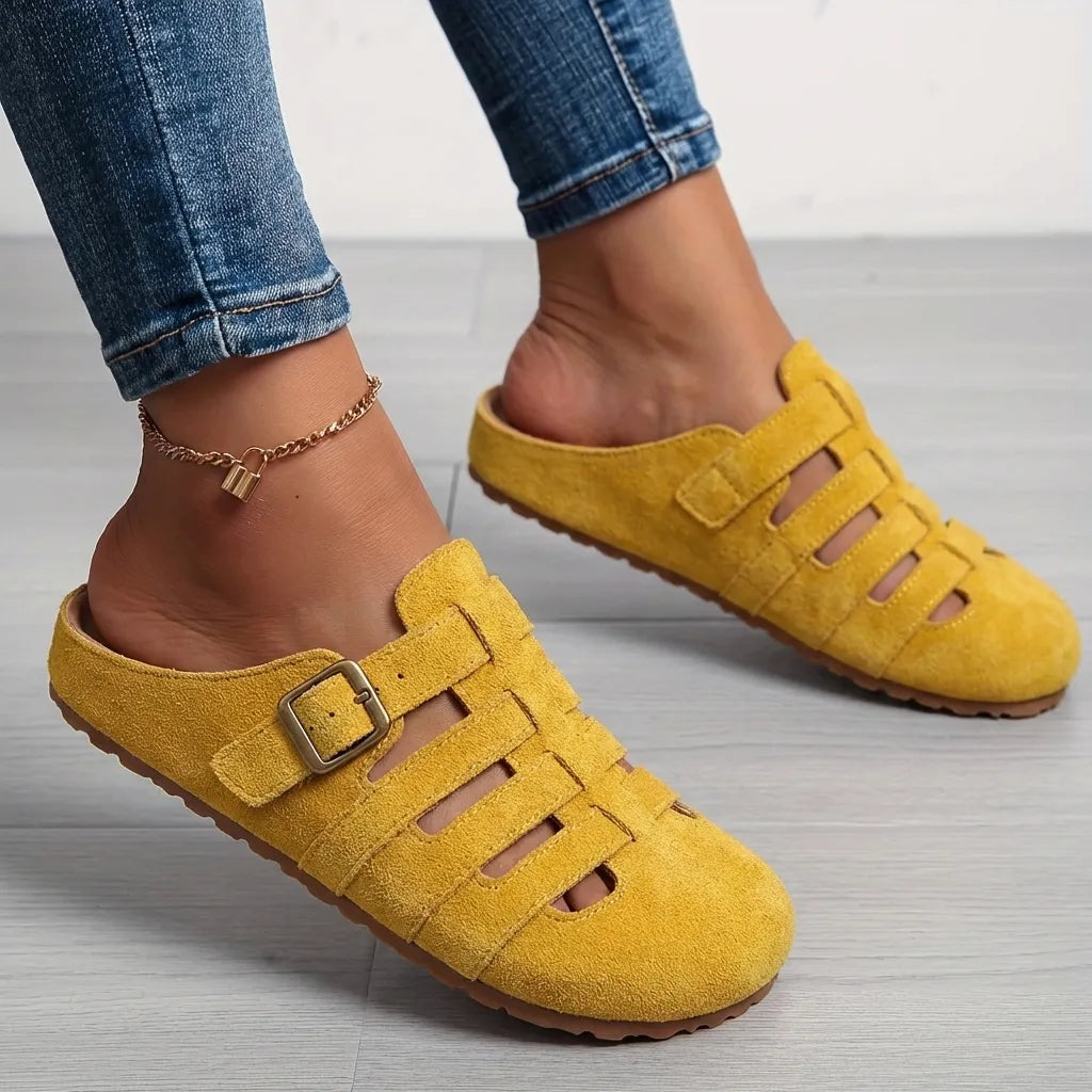 Women's Comfy Flat Sandals with Adjustable Strap and Slip On Details
