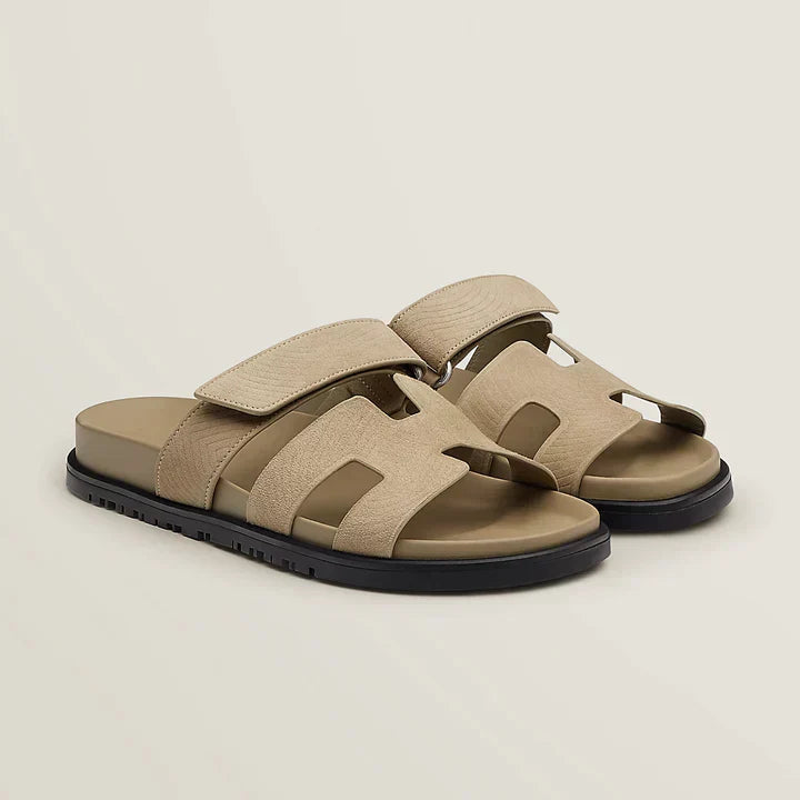 Women's Comfy Flat Sandals with Wide Strap