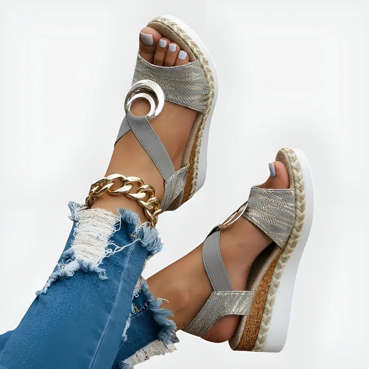 Women's Comfy Platform Sandals with Lightweight Sole