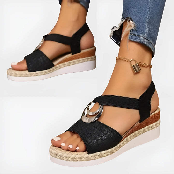 Women's Comfy Platform Sandals with Lightweight Sole
