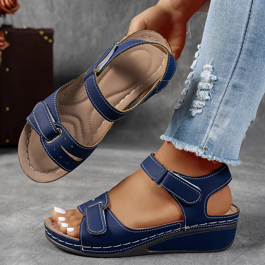 Women's Comfy Sandals with Adjustable Strap and Cushioned Insole
