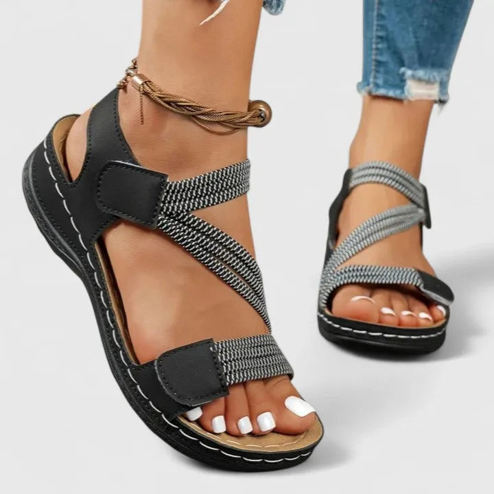 Women's Comfy Sandals with Arch Support and Adjustable Strap