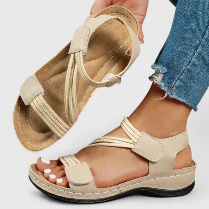 Women's Comfy Sandals with Arch Support and Adjustable Strap