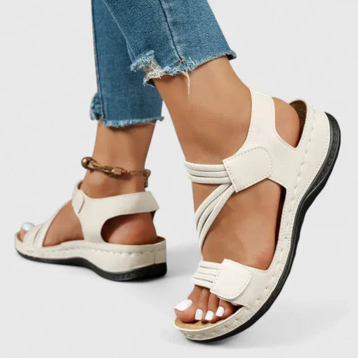 Women's Comfy Sandals with Arch Support and Adjustable Strap