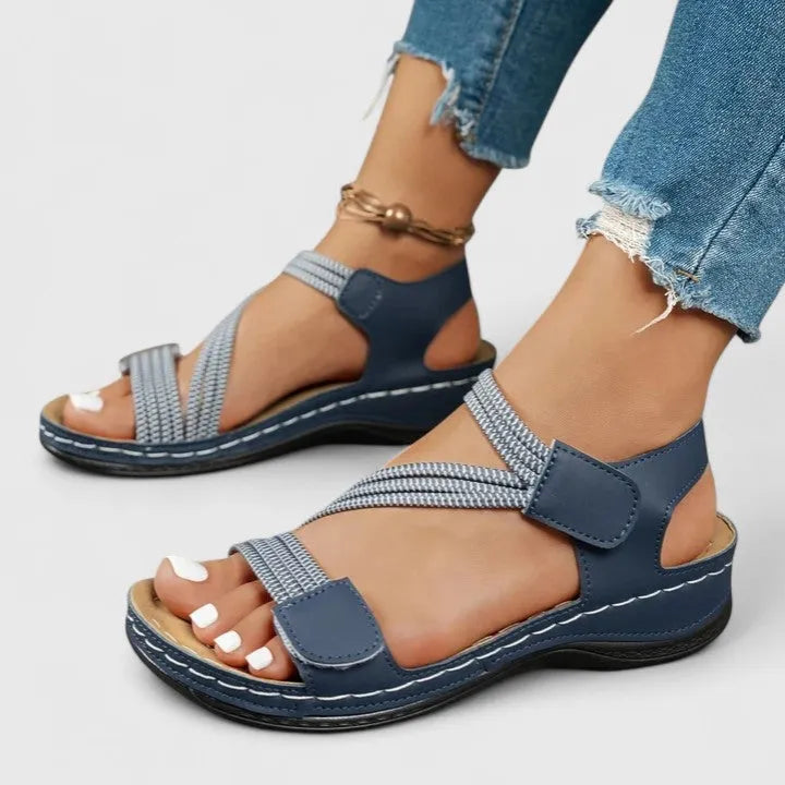 Women's Comfy Sandals with Arch Support and Adjustable Strap