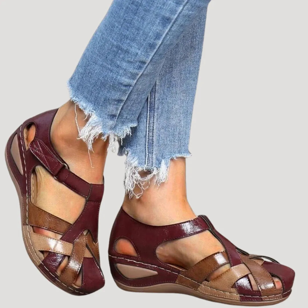 Women's Comfy Soft Sandals with Lightweight Sole