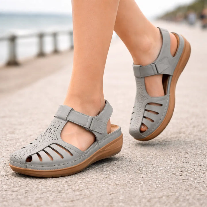 Women's Flat Adjustable Strap Sandals with Arch Support