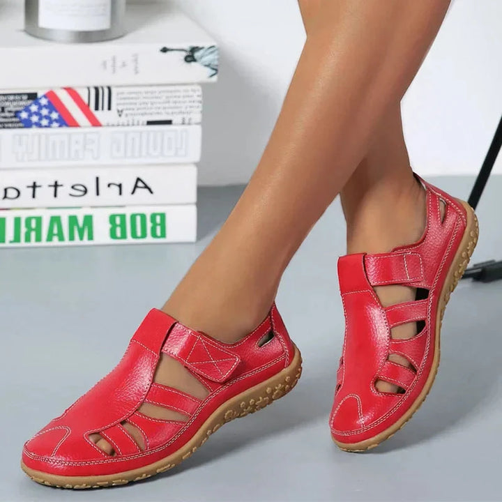 Women's Flat Comfy Sandals with Adjustable Strap