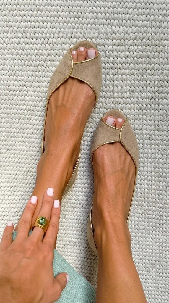 Women’s Flat Elegant Sandals with Gold Trim