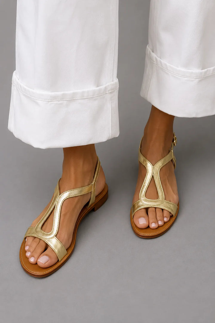 Women's Flat Sandals with Adjustable Strap