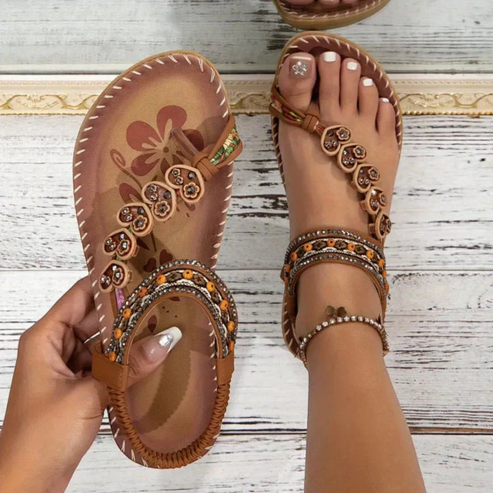 Women's Flat Soft Sandals with Cushioned Footbed