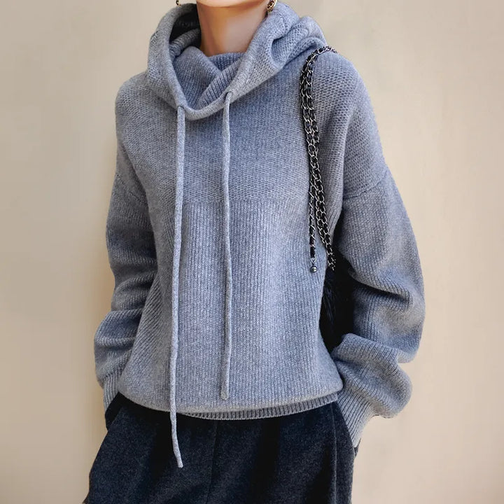 Women’s Knitted Hoodie with Long Sleeves and Relaxed Fit