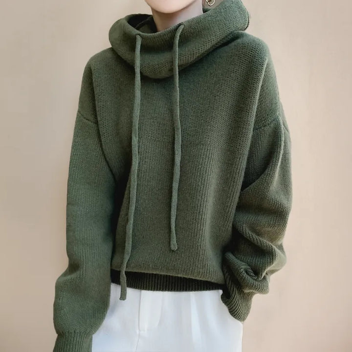 Women’s Knitted Hoodie with Long Sleeves and Relaxed Fit