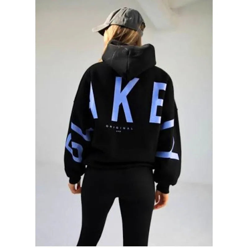 Women’s Oversized Hoodie with Relaxed Fit and Soft Touch