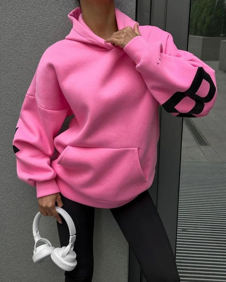 Women’s Oversized Hoodie with Relaxed Fit and Soft Touch