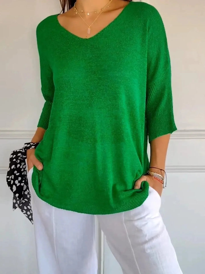 Women's Oversized V-Neck Jumper with Ribbed Hem