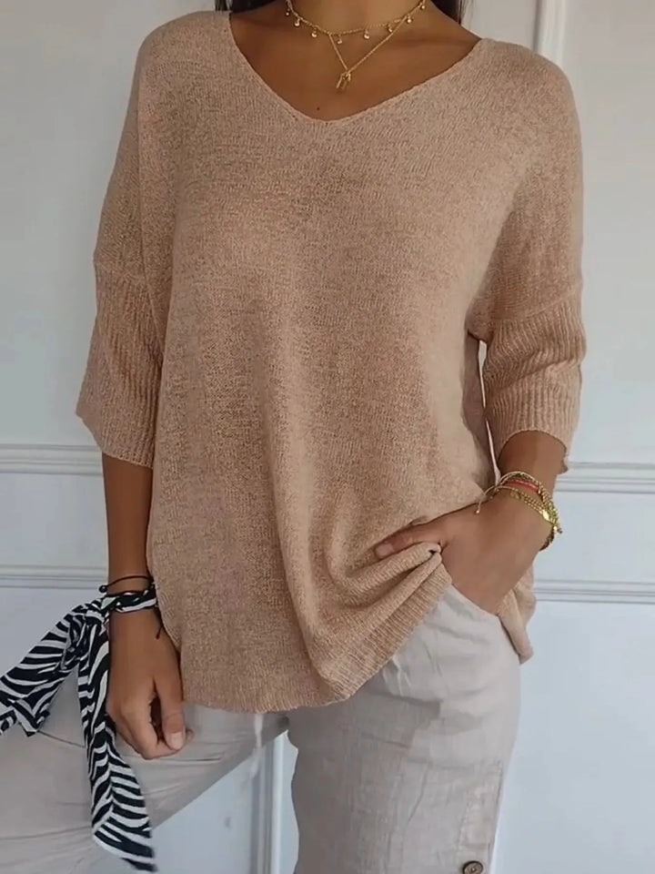 Women's Oversized V-Neck Jumper with Ribbed Hem