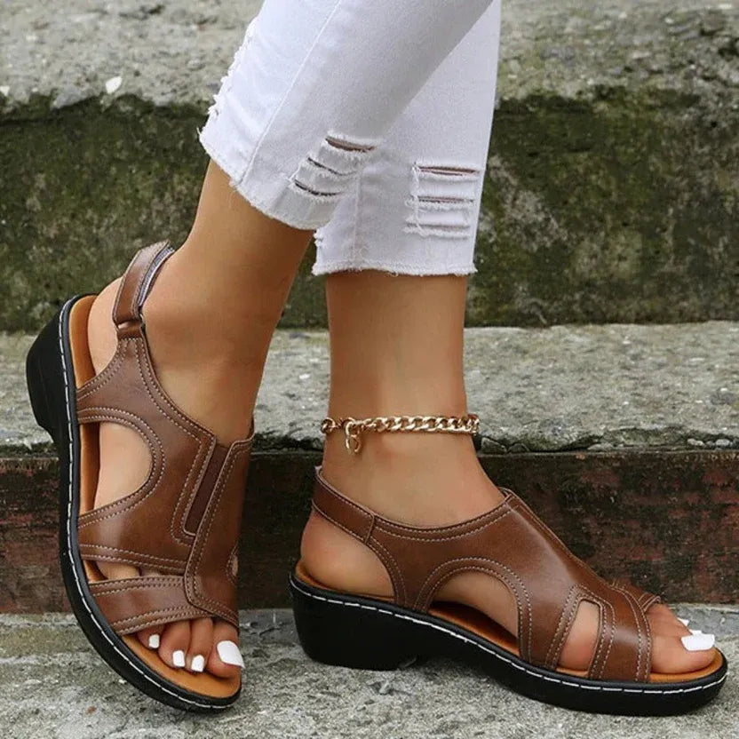 Women’s Platform Comfy Sandals with Cushioned Insole