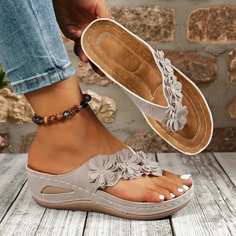 Women's Platform Comfy Sandals with Non Slip Sole