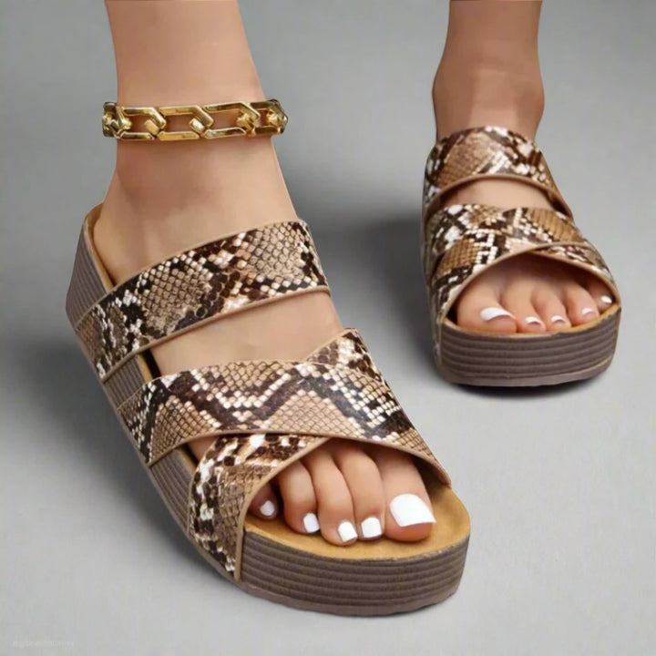 Women's Platform Comfy Sandals with Padded Footbed