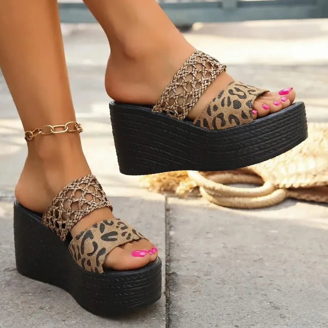Women's Platform Heeled Sandals with Cushioned Footbed
