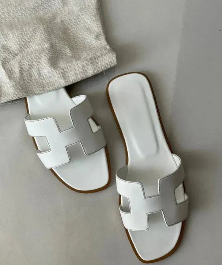 Women's Comfy Flat Sandals with Slip-on Design