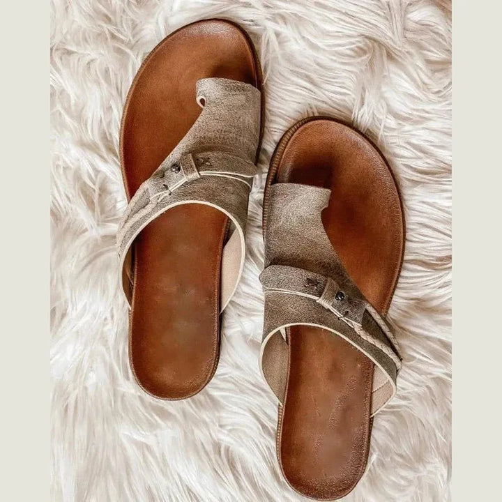 Women's Soft Comfy Sandals with Lightweight Sole
